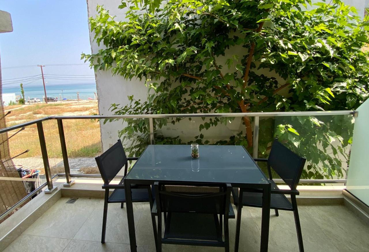 Katia Apartments Pefkochori Extérieur photo